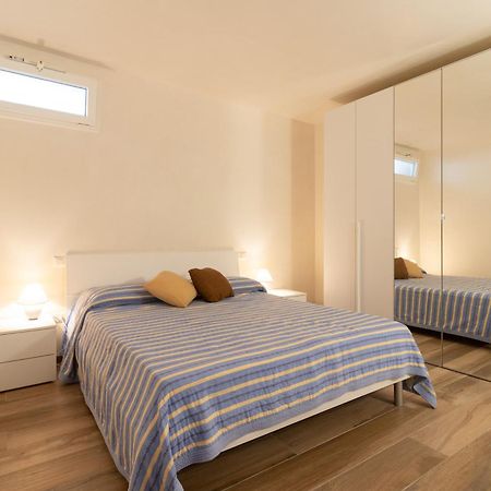 Rossella House Appartement Mola di Bari Buitenkant foto